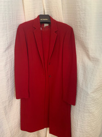 Anne Klein taille 8 redingote et robe rouge assorti 