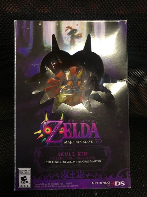 Legend of Zelda Majoras Mask Limited Edition Statue 3DS in Nintendo DS in Kitchener / Waterloo - Image 2
