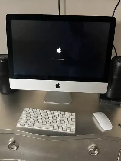 iMac 21.7 inch i5, View more