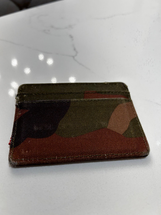 Herschel Charlie Wallet Camo in Women's - Bags & Wallets in Hamilton - Image 2