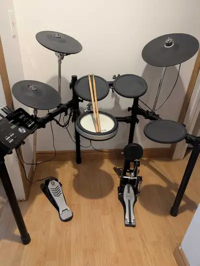 Yamaha quality DTX 502 model electronic drum kit, View more