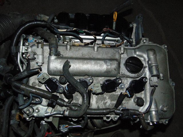 2009-2015 Moteur Toyota Corolla Engine 1.8L 2ZR FE LOW MILEAGE dans Moteur, Pièces de Moteur  à Ouest de l’Île