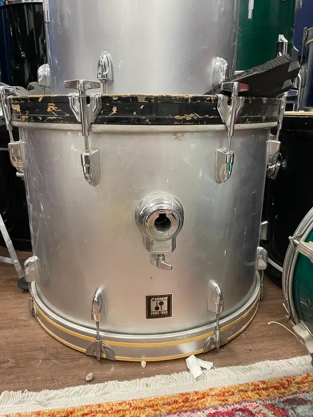 Sonor Force 1003 Drum Kit in Drums & Percussion in City of Toronto - Image 2
