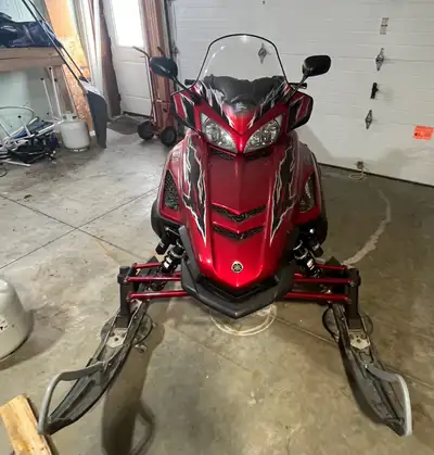 2007 vector for sale. Low kms - 9000 4-stroke so great gas mileage Electric start Heated hand and th...