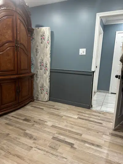 Room for rent available GIRL only in sharing all utilities