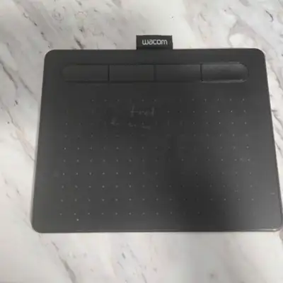 In good condition. Original owner put name on it. Comes with original box. Unlock your digital creat...