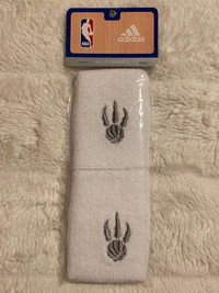 Toronto Raptors Adidas embroidered wristbands one size - white