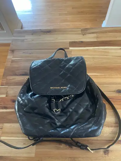  Michael Kors purse/backpack, View more
