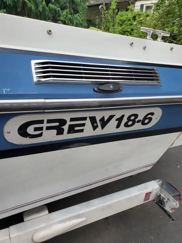 18 Foot GREW Boat with trailer in Powerboats & Motorboats in Oakville / Halton Region - Image 9