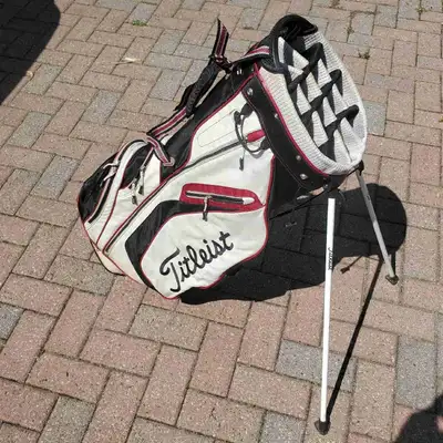 TITLEIST Stand Golf Bag with Club Cover, View more