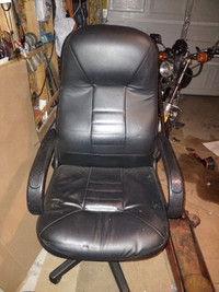Used computer chair
