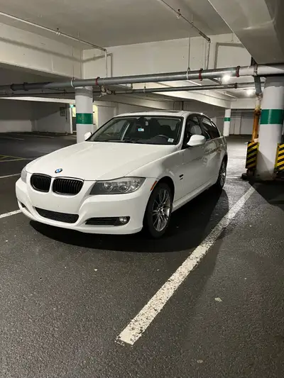 2011 BMW 328 Xdrive AWD. Very Low Km. Well maintained and no issues. It comes with 3 sets of tires o...