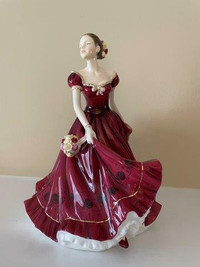 Royal Doulton Figurine Sophie HN5376 & Serenity HN5402 Set