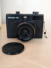 Holga 35mm Film Camera (Black)