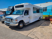 2017 Ford bus for sale