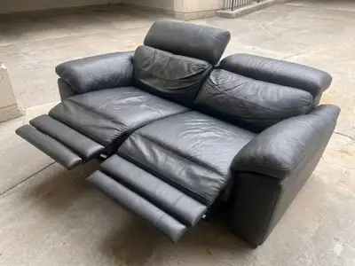 Luxury Natuzzi Editions Power Leather Sofa - Excellent Condition, View more