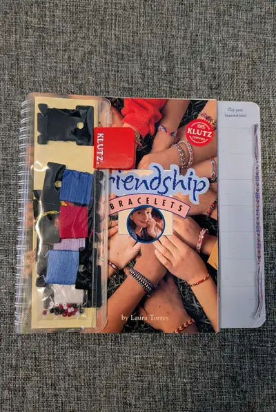 Klutz Friendship Bracelets 10 Ways Craft Kit Book, View more