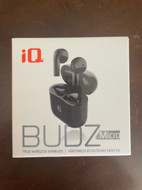 IQ ear budz and charger