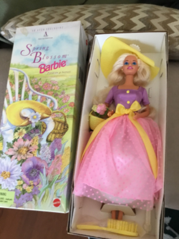 Vintage Barbies in Toys & Games in Kawartha Lakes