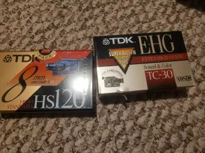 Pick up north end Please see my other ads for interesting stuff including art toys books antiques an...