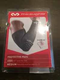 New McDavid Elbow Protective Pad (medium)