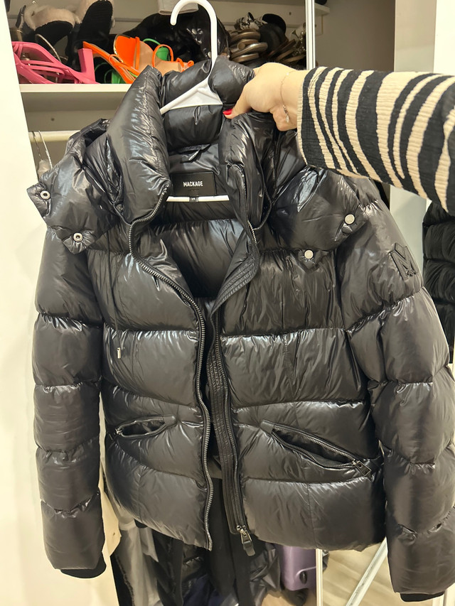 Mackage coat dans Femmes - Hauts et vêtements d'extérieur  à Ville de Montréal