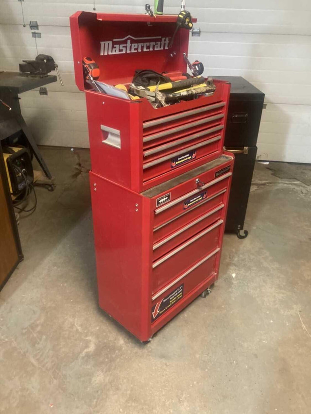 Rolling Tool Chest in Tool Storage & Benches in Calgary