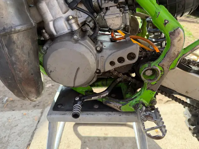 kx 85 dirt bike  in Dirt Bikes & Motocross in Brantford - Image 8