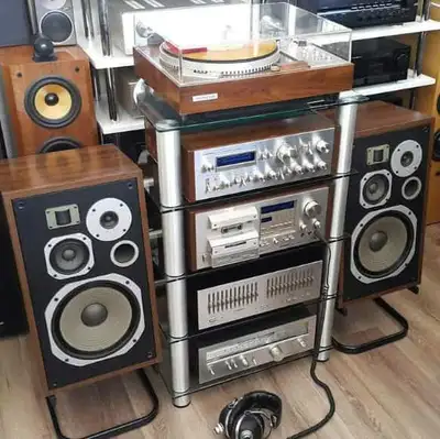 LOOKING TO PURCHASE VINTAGE STEREO GEAR, AMPLIFIERS, REELS ETC, View more