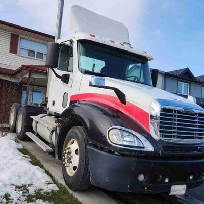 Freightliner Columbia 2005