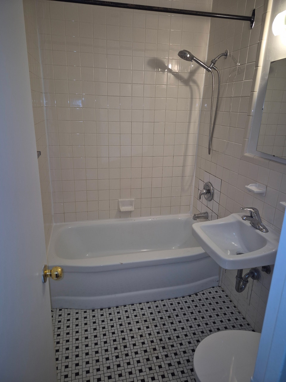One Bedroom Apartment 2