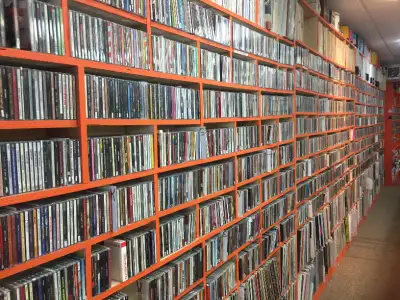 CDs FOR SALE - COMPACT DISCS, BOX SETS, RARITIES, HUGE SELECTION, View more