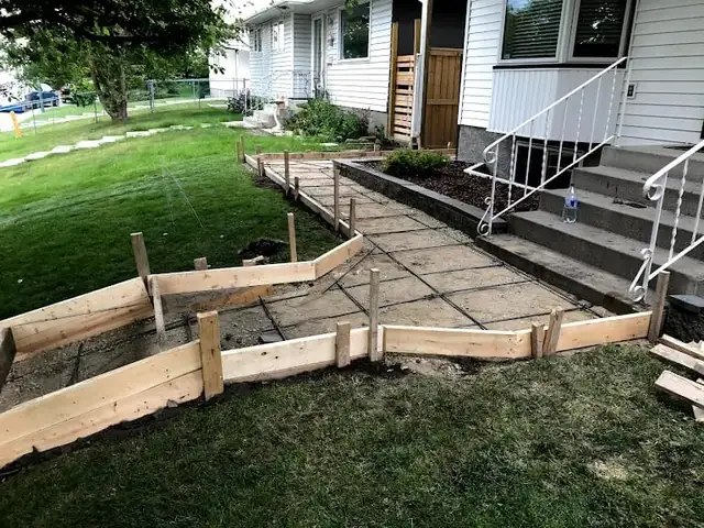 Concrete, Concrete, Heated Driveway, Interlock, Patio 647492641862863710579970122
