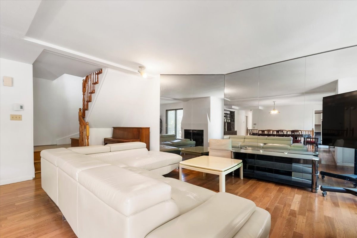 Condo à vendre à Verdun – 3+ chambres, 2,5 salles de bain — photo 3