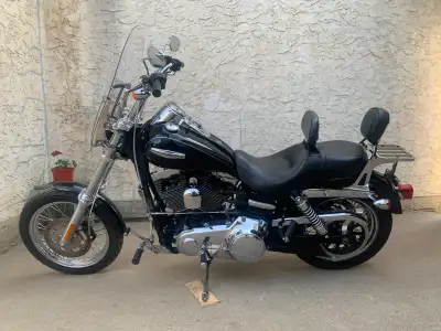 Excellent condition. Always garaged. Well maintained. Not for short or inexperienced riders. Check o...
