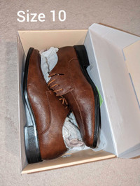 Brand New Men's Size 10 Shoes 