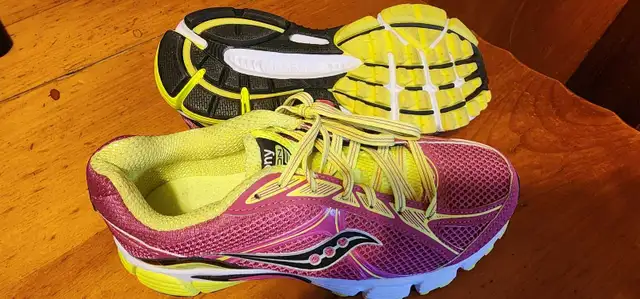 Saucony Ignition Sneakers Size 6 in Women's - Shoes in City of Halifax - Image 3