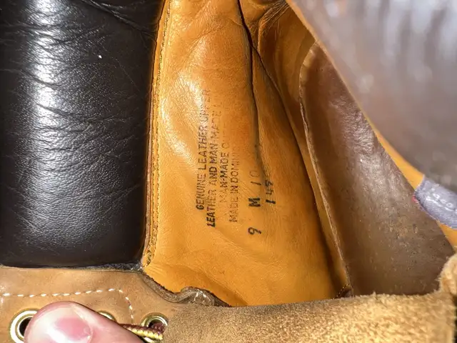 Wheat Timberlands  in Men's Shoes in City of Toronto - Image 4