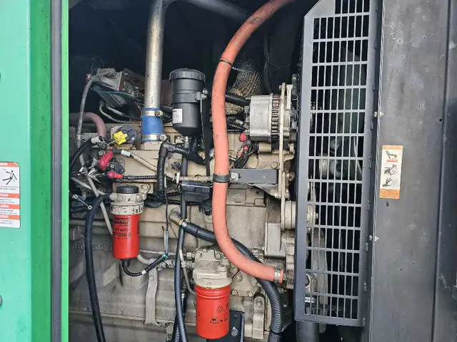 235 KVA MOBILE DIESEL POWER  GENERATOR, in Power Tools in Edmonton - Image 3