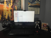 PC BUNDLE (Monitor, PC, Keyboard)
