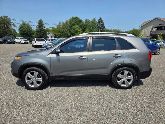 2012 Kia Sorento SE $4,900