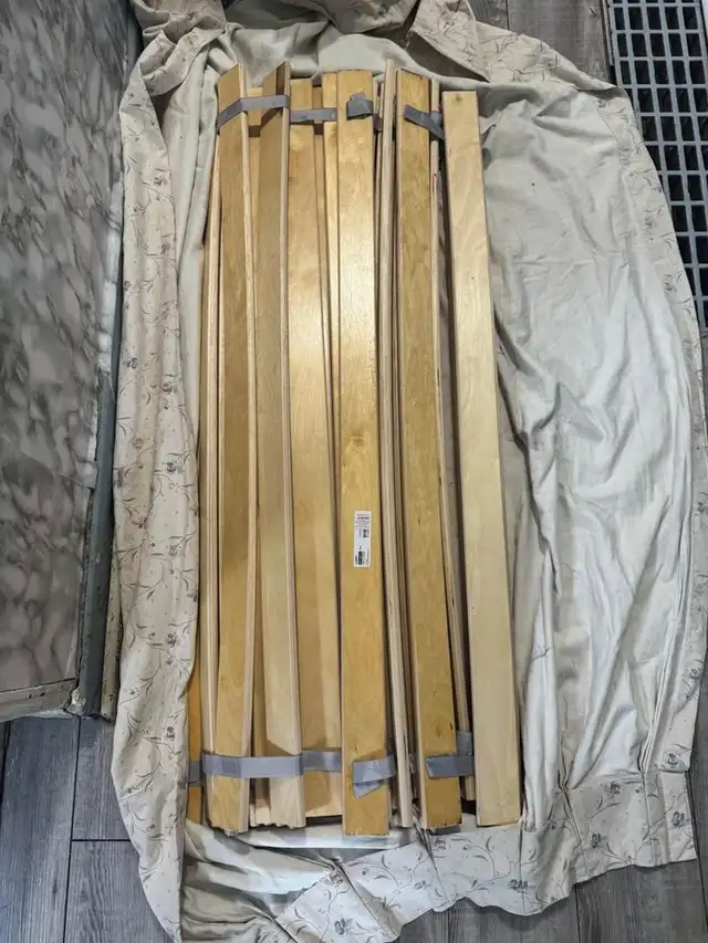 IKEA LURÖY Slatted bed base, King63749411391619121