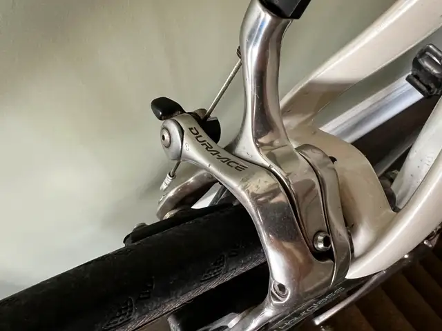 Cannondale Synapse full carbon road bike, Dura ace/Ultegra 52cm in Road in Kingston - Image 7