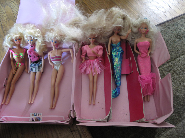 barbie dolls in Toys & Games in Oakville / Halton Region