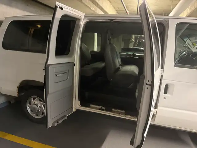 2010 Ford E350598236120829153283