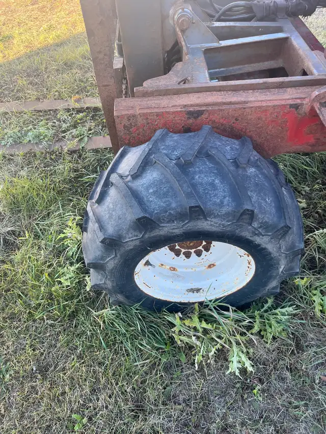 Truck mounted forklift in Other in Saskatoon - Image 4
