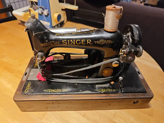 Machines à coudre in Other in Sherbrooke - Image 7