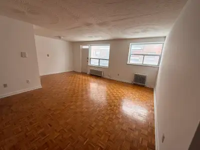 1 Bedroom Apartment, Birchmount & Lawrence