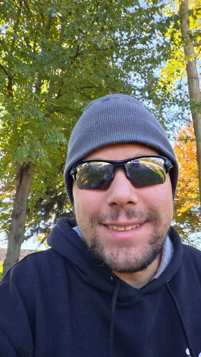 41M looking for a mature roommate