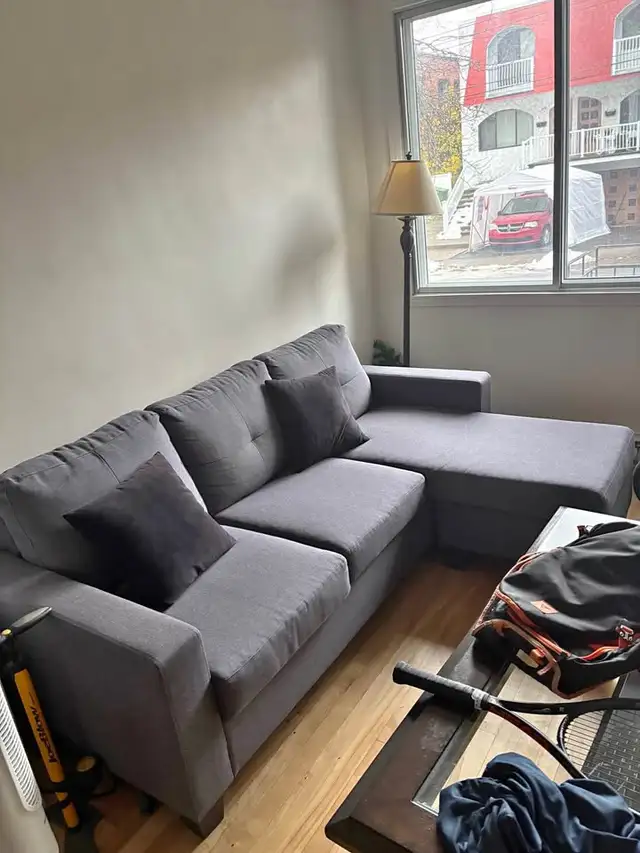 canapé sectionnel gris neuf in Couches & Futons in City of Montréal - Image 2